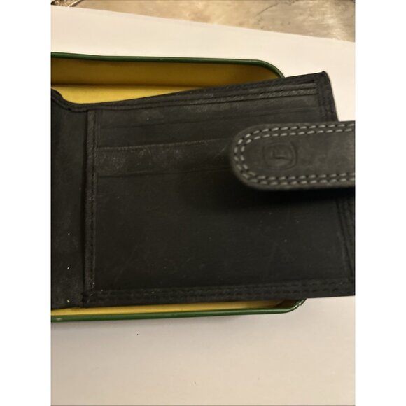 John Deere Men's Wallet Deep Gray W/Logo Passcase Leather Wallet New - Picture 8 of 12